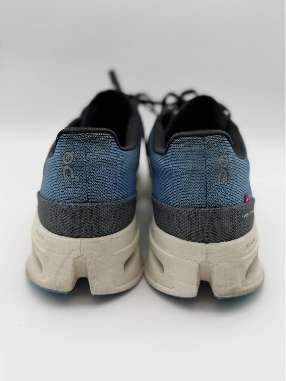 On Cloudnova Men's Running Shoes Size 10.5 US
